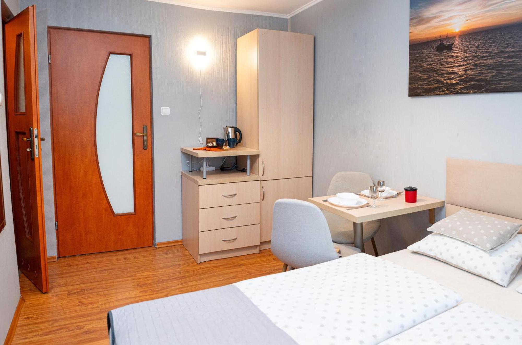 Cetniewo Pokoje I Apartamenty Władysławowo Exterior foto